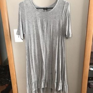 Agnes & Dora ruffle tee